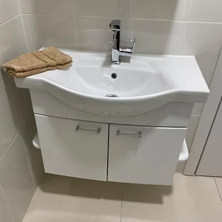 Apartmani Diksi 2 Centar Becicherecul Mare Exterior foto